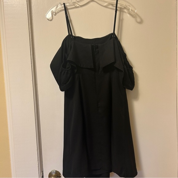 J.O.A. Dress Black Off the Shoulder Ruffle Front LBD Fit and Flare size Medium - Picture 8 of 16